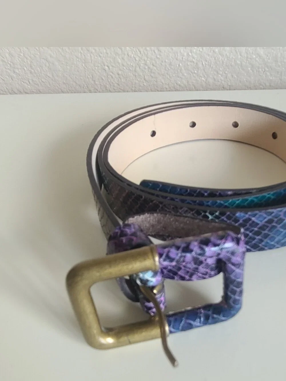 banana republic snakeskin embossed leather belt made in italy size M